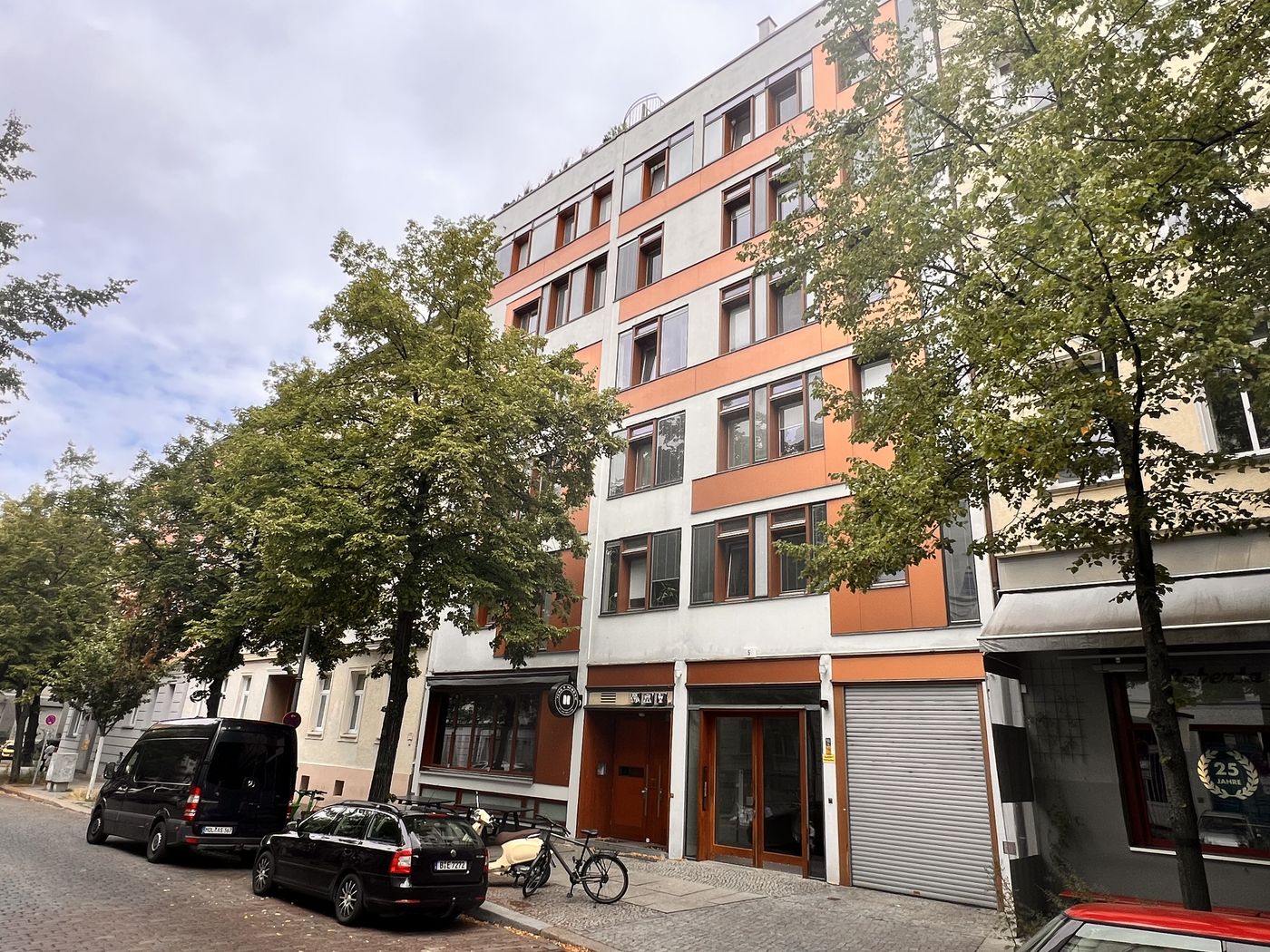 Zionskirchstraße im Sommer